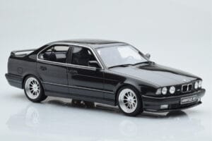 BMW M5 E34 Hartge Melns Otto 1:18 OT362B Sveķi — attēls 6 no 6