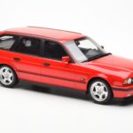 BMW M5 E34 Touring Sarkans Otto 1:18 - image 4 of 6