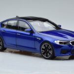 BMW M5 F90 Marina Bay Zils Norev 1:18 - image 5 of 7
