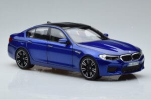 BMW M5 F90 Marina Bay Zils Norev 1:18 80432454783 Metāls — attēls 5 no 7