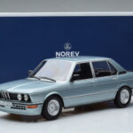 BMW M535i E12 Zils Norev 1:18 - image 6 of 6