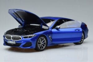 BMW M850i G15 Zils Metallik Norev 1:18 183286 Metāls — attēls 2 no 7