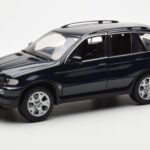 BMW X5 4.4i E53 Tumši Zils Kyosho 1:18