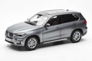BMW X5 F15 Space Pelēks Paragon 1:18