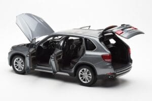 BMW X5 F15 Space Pelēks Paragon 1:18 80432318988 Metāls — attēls 5 no 8