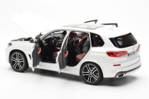BMW X5 G05 Balts Paragon 1:18 80432450996 Metāls — attēls 5 no 8
