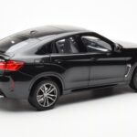 BMW X6 M F86 Sapphire Melns Metallic Norev 1:18 - image 3 of 8