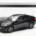 BMW X6 M F86 Sapphire Melns Metallic Norev 1:18 - image 8 of 8