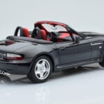 BMW Z3 M E36/7 Roadster Melns Otto 1:18 - image 2 of 5