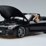 BMW Z4 G29 Melns Metallik Norev 1:18 183272 Metāls - image 2 of 7