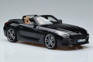 BMW Z4 G29 Melns Metallik Norev 1:18 183272 Metāls — attēls 5 no 7
