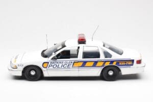 Chevrolet Caprice Watkins Glen Policija UT Models 1:18 21028 Metāls — attēls 3 no 6