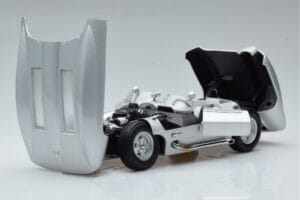 Chevrolet Corvette C1 Stingray Concept AUTOart 1:18 71000 Metāls — attēls 2 no 8