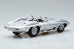 Chevrolet Corvette C1 Stingray Concept AUTOart 1:18 71000 Metāls — attēls 3 no 8