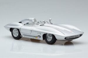 Chevrolet Corvette C1 Stingray Concept AUTOart 1:18 71000 Metāls — attēls 6 no 8