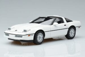 Chevrolet Corvette C4 Balts AUTOart 1:18 71243 Metāls