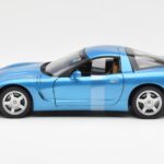 Chevrolet Corvette C5 Zils Metaliks UT Models 1:18 - image 3 of 6
