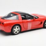 Chevrolet Corvette C5 Hardtop Sarkans UT Models 1:18 - image 2 of 6