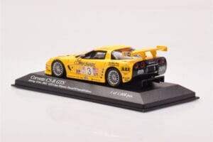 Chevrolet Corvette C5R #3 O. Gavin / J. O'Connell / R. Fellows Sebring 12 Hours 2003 Minichamps 1:43 400031403 Metāls — attēls 3 no 4