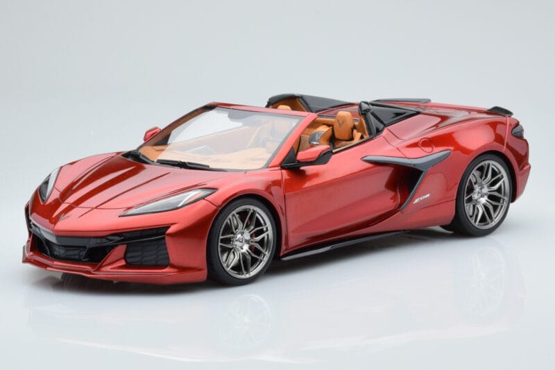 Chevrolet Corvette C8 Z06 Kabriolets Sarkans Mist GT Spirit 1:18