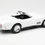 Chevrolet Corvette C3 Kabriolets Can-Am Balts Norev 1:18 - image 2 of 6