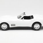 Chevrolet Corvette C3 Kabriolets Can-Am Balts Norev 1:18 - image 3 of 6