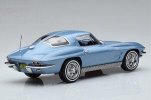 Chevrolet Corvette C2 Sting Ray Zils Norev 1:18 189050 Metāls — attēls 2 no 6