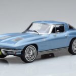 Chevrolet Corvette C2 Sting Ray Zils Norev 1:18