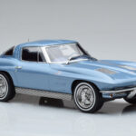 Chevrolet Corvette C2 Sting Ray Zils Norev 1:18 - image 4 of 6