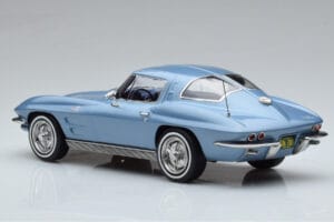 Chevrolet Corvette C2 Sting Ray Zils Norev 1:18 189050 Metāls — attēls 5 no 6