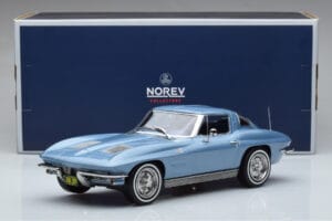 Chevrolet Corvette C2 Sting Ray Zils Norev 1:18 189050 Metāls — attēls 6 no 6