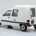 Citroen C15 D Balts Otto 1:18 - image 5 of 6
