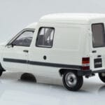 Citroen C15 E Balts Otto 1:18 - image 4 of 6