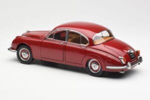 Daimler 250 V8 Sarkans Paragon 1:18 PA-98312 Metāls — attēls 7 no 8