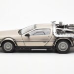 DeLorean DMC-12 Time Machine Back to the Future Sudraba Sun Star 1:18 - image 3 of 8