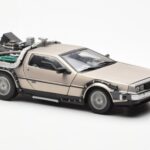 DeLorean DMC-12 Time Machine Back to the Future Sudraba Sun Star 1:18 - image 6 of 8