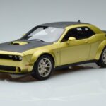 Dodge Challenger R/T Scat Pack Widebody 50. Gadadiena GT Spirit 1:18 GT411 Sveķi
