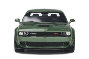 Dodge Challenger R/T SCAT Pack Widebody Zaļš GT Spirit 1:18 GT815 Sveķi — attēls 4 no 5