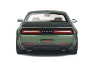 Dodge Challenger R/T SCAT Pack Widebody Zaļš GT Spirit 1:18 GT815 Sveķi — attēls 5 no 5