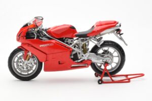 Ducati 999 Sarkans Minichamps 1:12