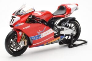 Ducati Desmosedici MotoGP Prova 2002 Minichamps 1:12 122020099 Metāls — attēls 2 no 4