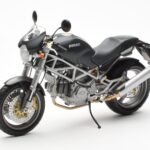 Ducati Monster M900 Melns Minichamps 1:12 - image 2 of 4