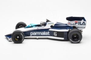 Brabham BT52 #6 R. Patrese South African GP 1983 MCG 1:18 MCG18619F Metāls — attēls 3 no 6