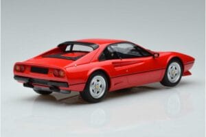 Ferrari 208 GTB Turbo GT Spirit 1:18 GT347 Sveķi — attēls 2 no 6