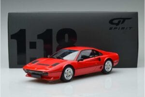 Ferrari 208 GTB Turbo GT Spirit 1:18 GT347 Sveķi — attēls 6 no 6