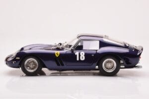 Ferrari 250 GTO Monterey Historic Races Laguna Seca 2004 CMC 1:18 M-255 Metāls — attēls 3 no 7