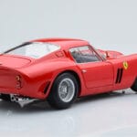 Ferrari 250 GTO Sarkans Kyosho 1:18 - image 3 of 10