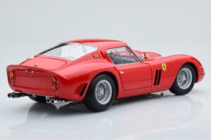 Ferrari 250 GTO Sarkans Kyosho 1:18 08438R Metāls — attēls 3 no 10