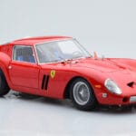 Ferrari 250 GTO Sarkans Kyosho 1:18 - image 6 of 10