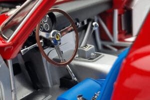 Ferrari 250 GTO Sarkans Kyosho 1:18 08438R Metāls — attēls 8 no 10